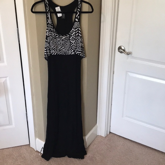 NWT Black Geo Pattern Maxi Dress xs - Picture 1 of 2